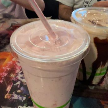 Tickle Pickle Restaurant - Strawberry shake with fresh strawberries- my favorite! Yum - Burgers Near Me - Fort Thomas, Kentucky