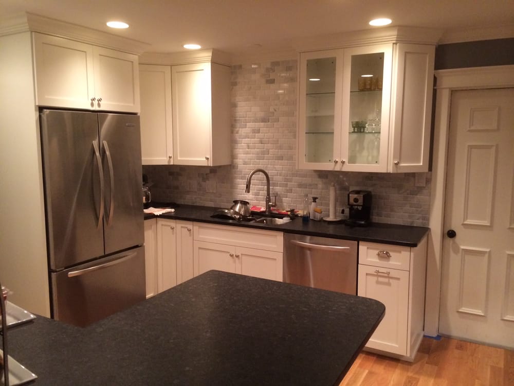 CRESTWOOD CUSTOM Updated September 2024 13960 Kildare Ave