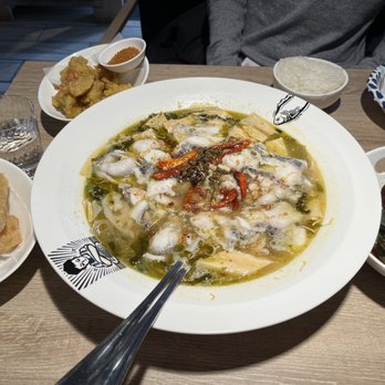 B2J Fish Soup - The classic spicy sour fish - Chinese Near Me - Edison, New Jersey