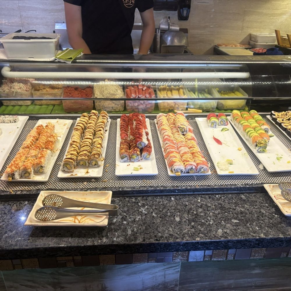 Great Plaza Buffet - Sushi Buffet pt 1 - Chinese Near Me - San Diego, California