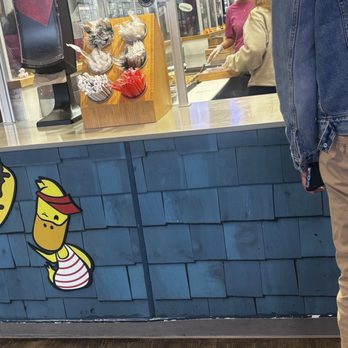 Duck Donuts - Donuts Near Me - Garden City Park, New York