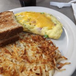 Sea Glass Cafe - Denver omelet