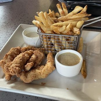 Yard House - Fried Chicken Tenders - Bars Near Me - Pasadena, California Yard House - Fried Chicken Tenders - Bars Near Me - Pasadena, California