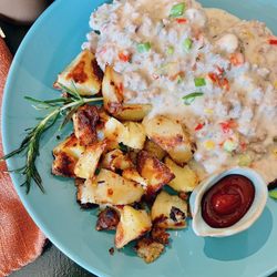 The Bear Taphouse and Cafe - Biscuits and gravy