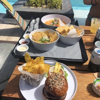 Cinco - Cocktail Bars Near Me - Playa del Carmen, ROO