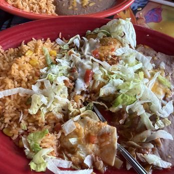 Fiesta Jalisco - Small combo with a shredded beef burrito - Mexican Near Me - Columbus, Ohio