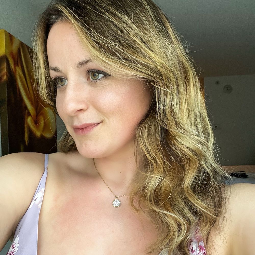 Christopher Street Salon - Balayage with a glaze by Teresa! - Hair Salons Near Me - Commack, New York Christopher Street Salon - Balayage with a glaze by Teresa! - Hair Salons Near Me - Commack, New York