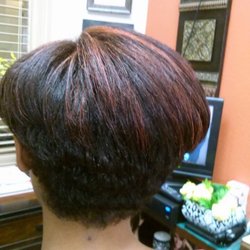 Elsa's Dominican Hair Salon