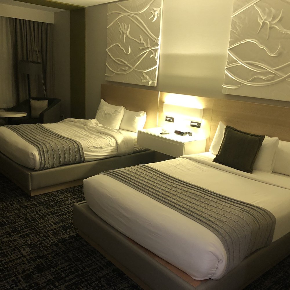 Hotel Zero Degrees Danbury - Double Bed room - Hotels Near Me - Danbury, Connecticut Hotel Zero Degrees Danbury - Double Bed room - Hotels Near Me - Danbury, Connecticut