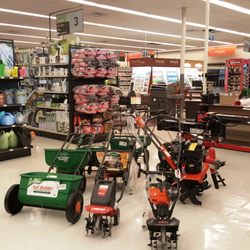 Crown Point True Value - Entrance View at the Crown Point True Value (8/15/16)