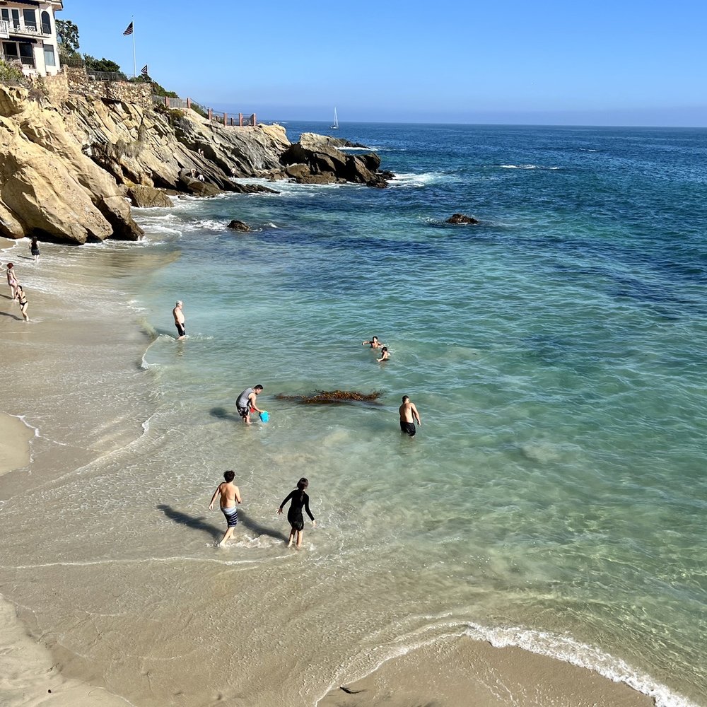 Diamond Beach - Beach (high tide) - Beaches Near Me - Laguna Beach, California
