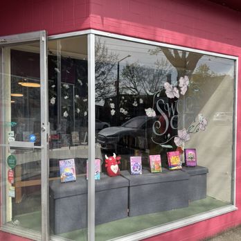 Swoon City - Outside - Gift Shops Near Me - Seattle, Washington Swoon City - Outside - Gift Shops Near Me - Seattle, Washington