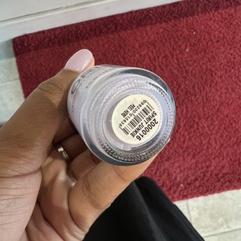 Halo Day Spa - Polish on toes - Nail Salons Near Me - Columbia, Maryland