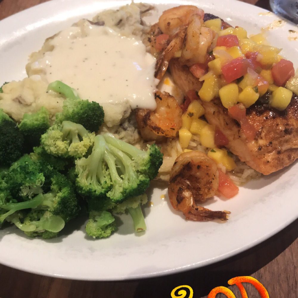 Cheddar's Scratch Kitchen - Blackened Salmon & Shrimp - American Near Me - Wichita Falls, Texas
