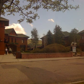Outlets at Castle Rock - Outlet Stores Near Me - Castle Rock, Colorado