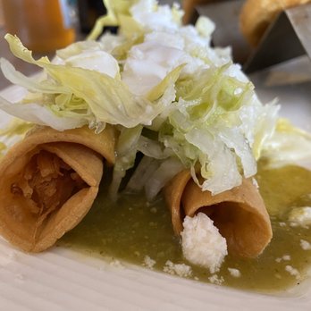 Aki Fresh Mex - Chicken Flautas - Mexican Near Me - Marina, California