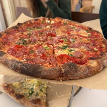 Rose Pizzeria - Old Faithful - Pizza Near Me - Berkeley, California