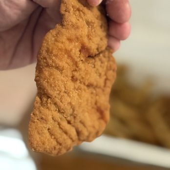 LakeHouse Pub - Chicken fingers - Pubs Near Me - Skaneateles, New York LakeHouse Pub - Chicken fingers - Pubs Near Me - Skaneateles, New York