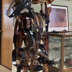 Cowboy Guns 2.0 - Saddles