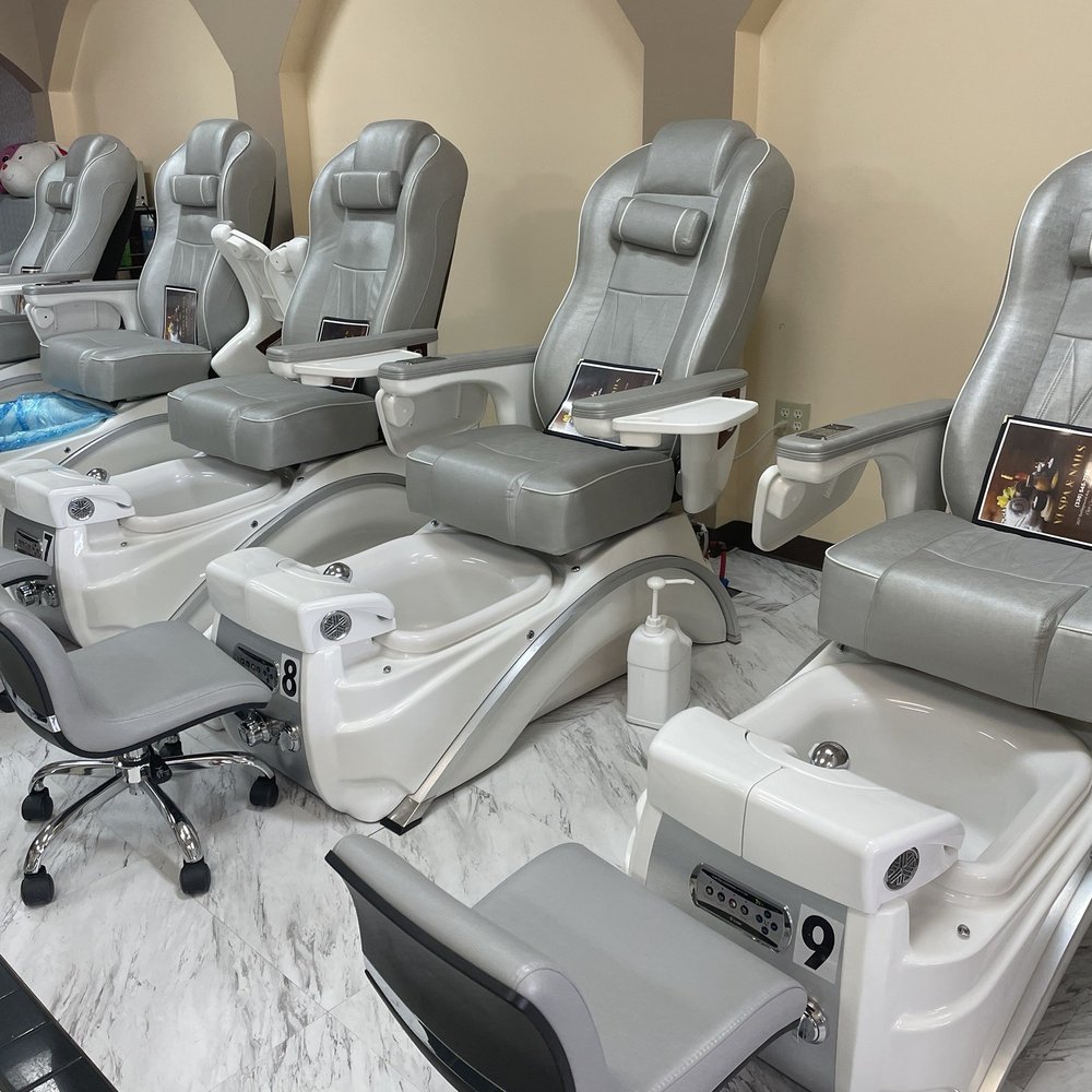 Nail Lab - Fantastic pedicure chairs with nice massage that lift your foot for painting! - Waxing Near Me - Greensboro, North Carolina Nail Lab - Fantastic pedicure chairs with nice massage that lift your foot for painting! - Waxing Near Me - Greensboro, North Carolina