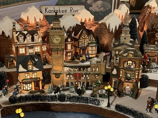 White Fence Farm Main Restaurant by null