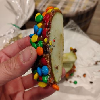 Fuzziwigs Candy Factory - Good amount of candy on their dipped apples. - Candy Stores Near Me - Eden Prairie, Minnesota Fuzziwigs Candy Factory - Good amount of candy on their dipped apples. - Candy Stores Near Me - Eden Prairie, Minnesota