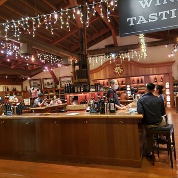 V Sattui Winery - Wineries Near Me - Saint Helena, California V Sattui Winery - Wineries Near Me - Saint Helena, California