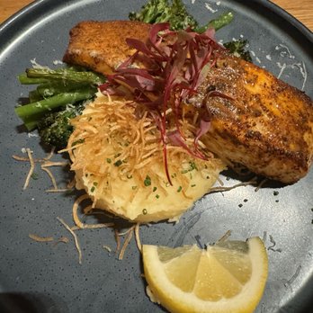 Earls Kitchen + Bar - Cajun Oven Roasted Atlantic Salmon - New American Near Me - Miami, Florida
