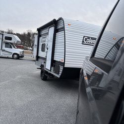 Camping World - Colfax - Tiny lil camper for four!