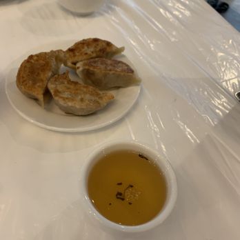 Tong Por - Pot stickers - Chinese Near Me - Montreal, Quebec Tong Por - Pot stickers - Chinese Near Me - Montreal, Quebec