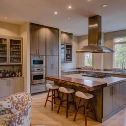 Rubicon Construction - Custom Home Kitchen