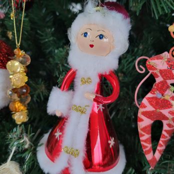 St. Vinnie's Thrift Store - My Mrs. Claus ornament. Love! - Thrift Stores Near Me - The Dalles, Oregon St. Vinnie's Thrift Store - My Mrs. Claus ornament. Love! - Thrift Stores Near Me - The Dalles, Oregon