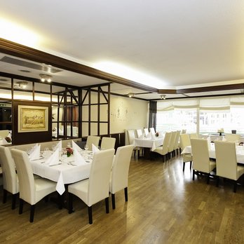 Haus Burgpark - Restaurant_2017 - German Near Me - Hürth, NW Haus Burgpark - Restaurant_2017 - German Near Me - Hürth, NW