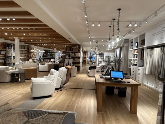 Pottery Barn by null