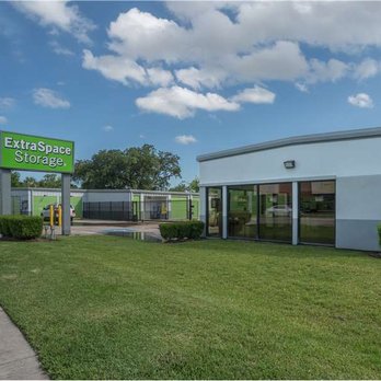 Extra Space Storage - Beauty Image - Self Storage Near Me - Houston, Texas Extra Space Storage - Beauty Image - Self Storage Near Me - Houston, Texas