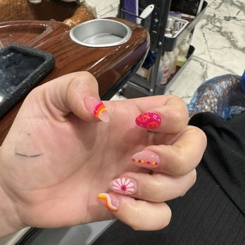 Chic Nails - Nail Salons Near Me - Bessemer, Alabama