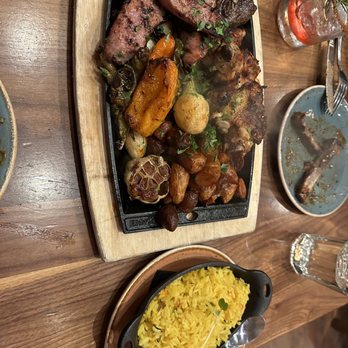 Casa Del Toro - meat platter - Latin American Near Me - Hayward, California Casa Del Toro - meat platter - Latin American Near Me - Hayward, California