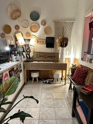 Lia’s Lumpia by null