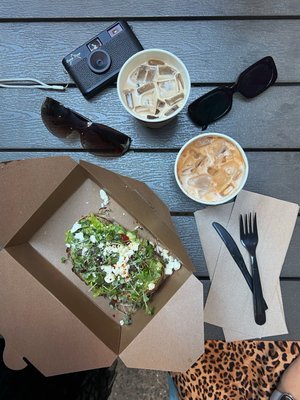 The Chipped Cup by null