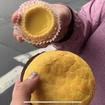 Honey Bakery - Egg tart, red bean pineapple bun - Bakeries Near Me - Reno, Nevada Honey Bakery - Egg tart, red bean pineapple bun - Bakeries Near Me - Reno, Nevada