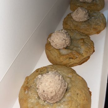 Crumbl - Pacific Commons - Cinnamon Fry Bread - Bakeries Near Me - Fremont, California