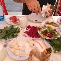 Melek Tantuni