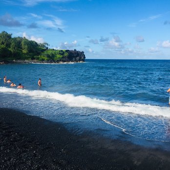 Black Sand Beach - Beaches Near Me