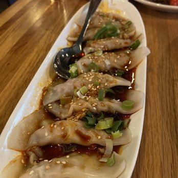 MCCB Chicago 时尚食谱 - Cheng Du Spicy Dumpling - Szechuan Near Me - Chicago, Illinois