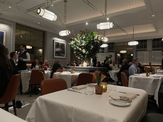 Café Boulud at Maison BARNES by null