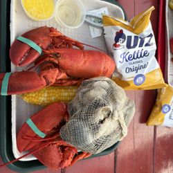 Round Pond Lobster Co-op - Two lobster dinner