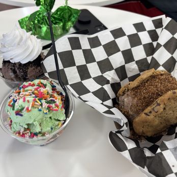 Mrs. Sprinkles Ice Cream - Two 2-scoops and a cookie ice cream sandwich, all with two different flavor scoops! Yum! - Ice Cream & Frozen Yogurt Near Me - Albuquerque, New Mexico