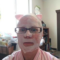 It rubs the lotion into the skin!!! Dang sure scared myself, too!