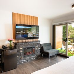 Rockwater Secret Cove Resort - Oceanview King Room