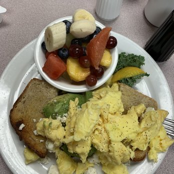 Bette's Place - Sour dough, avocado toast, with scrambled eggs, and fresh fruit - Breakfast & Brunch Near Me - Hood River, Oregon